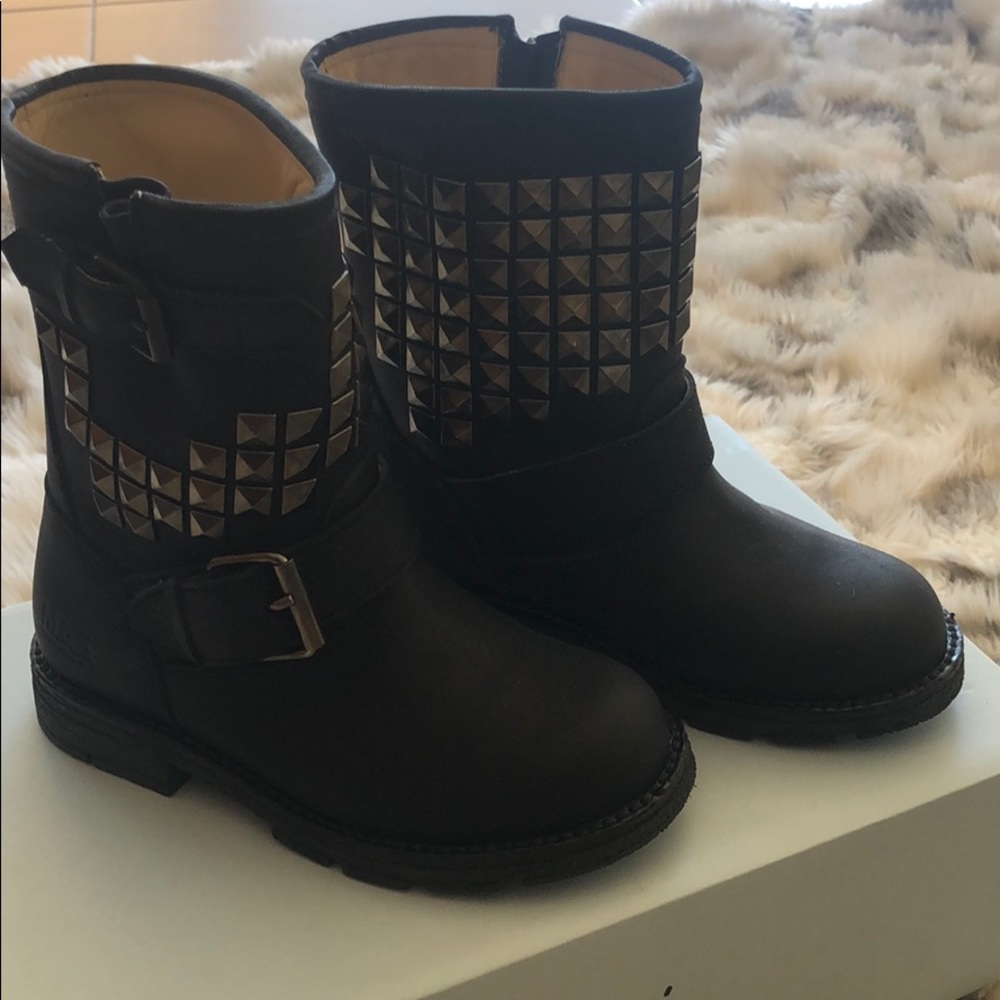 MAA Kids Rocker Boots with Studs SZ27